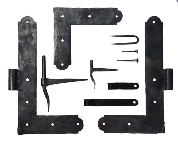 Hinge 1800-1850s type left