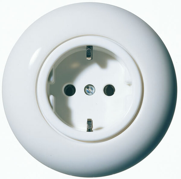 Wall socket porcelain recessed
