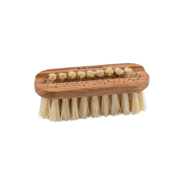 Nail brush